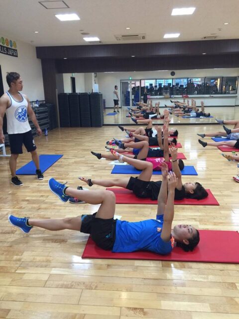 【講演報告】 ジュニアアスリート向け 水泳選手に必要な体幹トレーニング