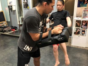 キックボクササイズ