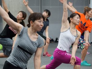 ソラシックツイスト